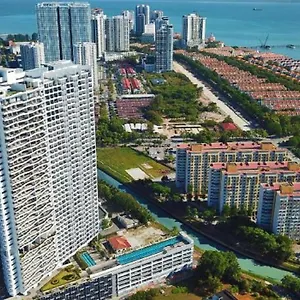 The Landmark Seaview Netflix By Blue Sky Holidays Georgetown