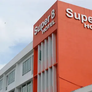 Hotel Super 8 @, George Town