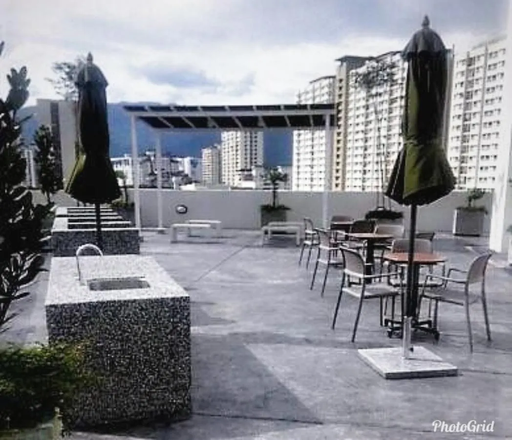 Cozy Suite @ Straits Garden Apartment George Town