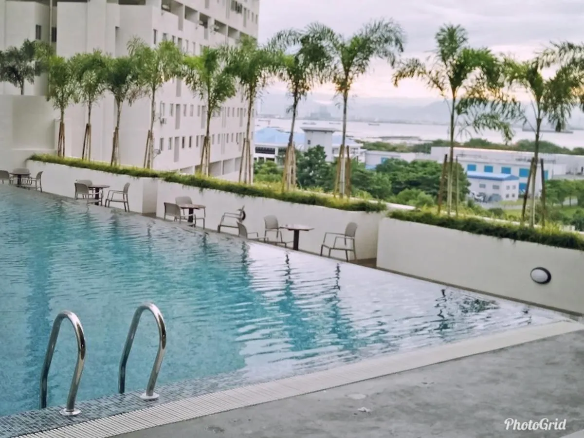 Apartment Cozy Suite @ Straits Garden Malaysia