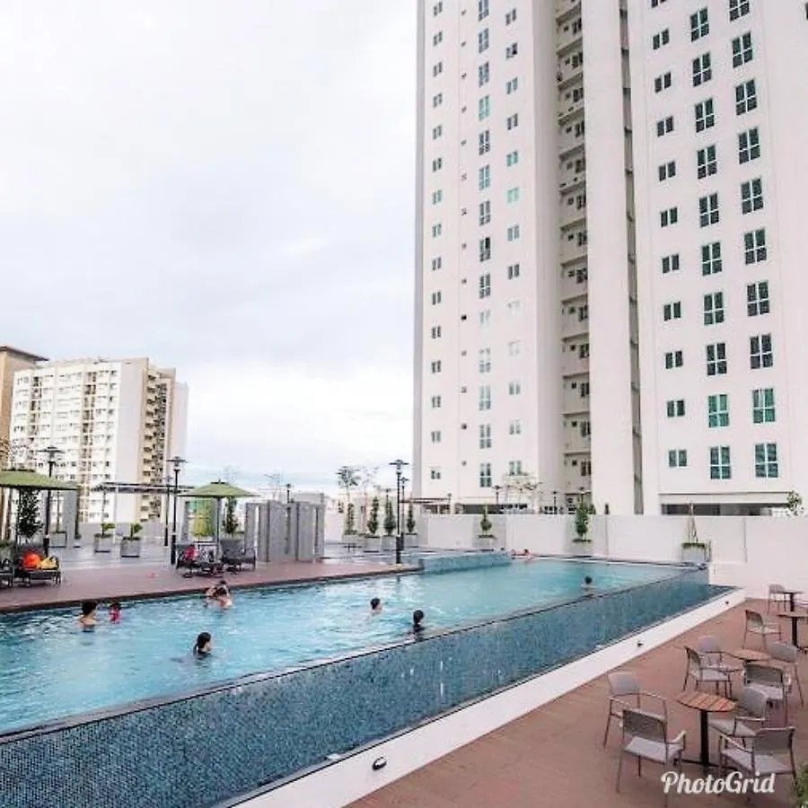 Apartment Cozy Suite @ Straits Garden Malaysia